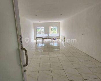 Dijual Ruko Bagus Muara Karang UK 4.5x18 m2