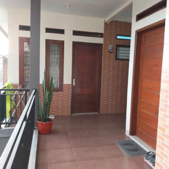 Di Sewakan Rumah Paviliun Per Tahun