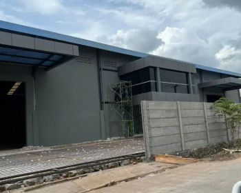 Gudang di kawasan industri LT.2.000m/LB.1.468 SEPATAN