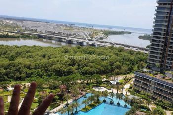 Apartemen Gold Coast 3BR Tower Honolulu Sea View dan Jembatan