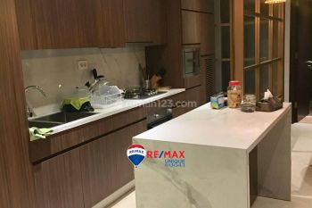 Beautiful Apartment In The Most Iconic Building In South Jakarta