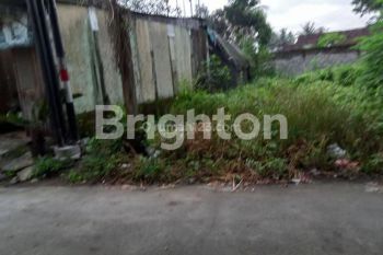 TANAH DI UTARA STADION MAGUWOHARJO SIAP BANGUN