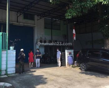Gudang di Taman Tekno, Tangerang 600 m Bagus HGB