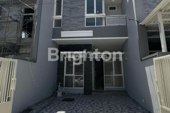 Rumah Baru Minimalis 2 Lantai Area Madam Chang Darmo Permai