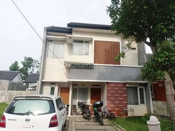 Rumah Bagus 2 Lantai Siap Huni di Arcamanik Kota Bandung