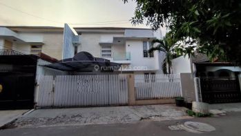 Disewa Rumah bisa untuk Kantor di Tebet Timur Jakarta Selatan
