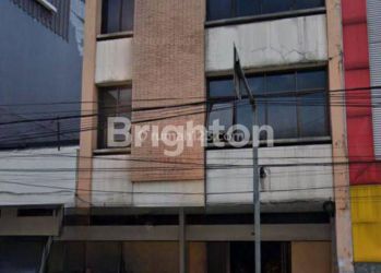 Ruko 3 lantai tengah kota di otista bandung dekat abc,pasar baru, kings dan alun