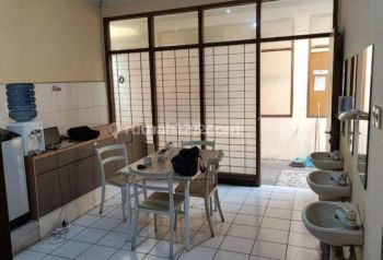 Rumah Kokoh 2 LT, Ex Restp, Sayap Burangrang Strategis Cocok.utk Kantor/Kuliner