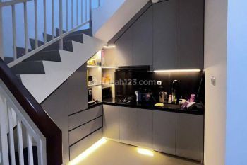 Rumah Metland, Hrg 2,5 M, Full Furnished, Full Renov, Uk 6x14