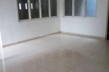 Disewa rumah bisa untuk Usaha Pondok kelapa Jakarta timur