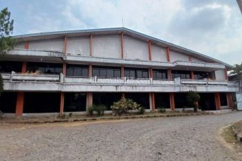 Ada 3 Area Gudang Luas Dan Masuk Container di Cisirung Bandung