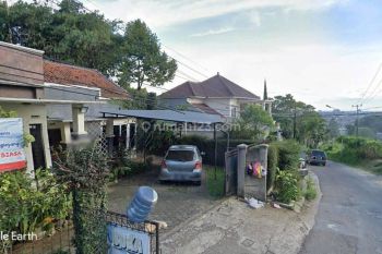 Disewakan Rumah Strategis Terawat di Awiligar kota Bandung