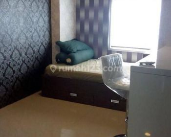 2br Jadi 1 BR Furnished Bagus