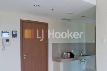 Apartemen Puri Orchard Tower Cedar Height Lt.16 Jakarta Barat