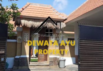 Villa Cantik 3 Kamar Dengan Kebun Lokasi Tenang Di Sanur