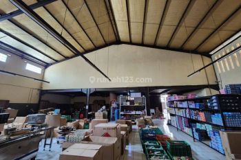 DIJUAL GUDANG SIAP PAKAI DI TAMAN KOPO INDAH