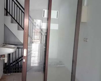 Dijual Murah Ruko Lucky Plaza 3 lantai SHM Denpasar Bali