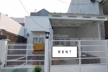 rumah sewa baru renovasi dalam komplek siap huni