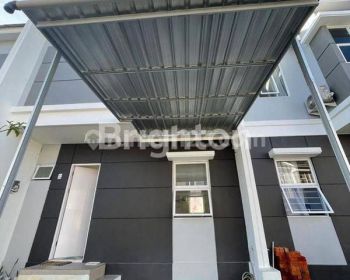 RUMAH SIAP HUNI 2 LANTAI SEMI FURNISH DENGAN DESAIN MINIMALIS LOKASI AMAN DAN