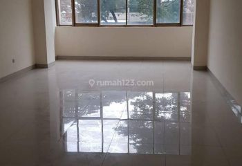 Ruko di Jl.Green lake city 67 m HGB Bagus