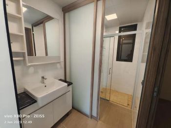 3+1 Bedroom Apartemen Sky House BSD