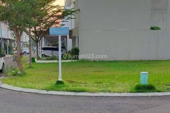 Dijual Tanah Kavling Hoek Cluster South Thames Hadap Selatan Timur Lokasi Garden