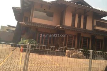 Ruang Usaha Jl. Kesehatan , Bintaro Jakarta Selatan