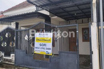 Rumah Perumahan Kota Kediri Bersih