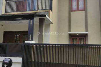 Dijual Rumah Bagus, Siap Huni, Minimalis Komplek Margahayu Raya Barat Bandung