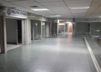 Pinangsia, Gedung Pertokoan, 3 Lantai, Lokasi Strategis