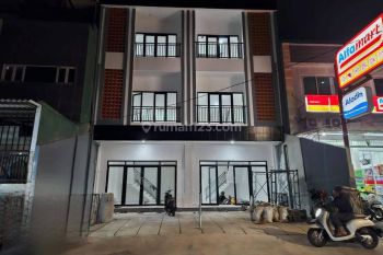 Ruko Di Taman Kota Jakarta Barat Luas 5x10, 3 Lantai, Hadap Utara