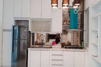 Rumah Bagus Siap Huni di Emerald View, Bintaro Jaya Sektor 9 Tangerang Selatan