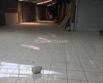 Gudang Luas Cocok Untuk Usaha Diarea Ramai Babakan Tarogong, Bdg