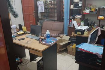 Ruang Usaha di Karang Pilang 1300 m SHM Bagus