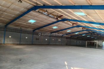 Gudang Multifungsi di Imam Bonjol, Karawaci, Tangerang