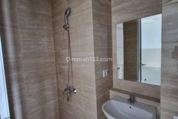 Apartemen Springwood 1BR Lantai sedang Cityview