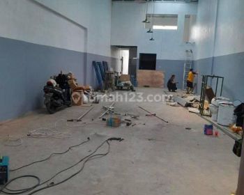 Sale Ruang Usaha: Ruang Usaha