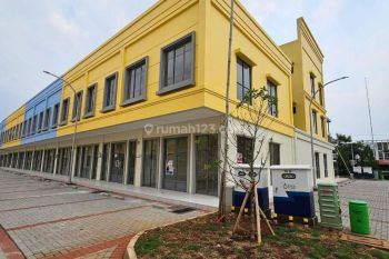 Ruko Hoek Baru Lokasi Bagus Jalan Lebar di Ruko Maggiore Grande Gading Serpong