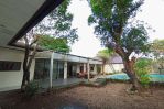 thumbnail-spacious-house-with-nice-huge-garden-at-kuningan-area-1