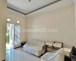 thumbnail-sewa-rumah-sukolilo-dian-regency-2-semi-furnished-hadap-selatan-1