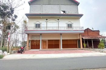 RUMAH DISEWAKAN DAERAH SOLOKURO,LAMONGAN