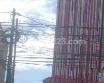 Ruko di Dewi Sartika, Ciputat, Tangerang Selatan