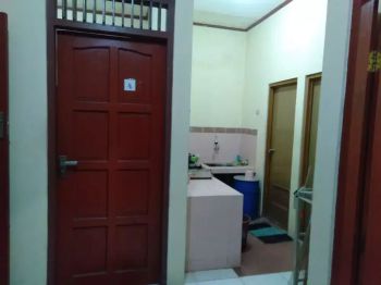 Kos putra dekat sampokong