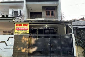 Non.649 Rumah Murah 2nd, 2lantai Tanjung Duren Jakarta Barat