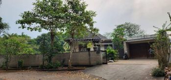 Rumah Bagus Furnished di Jalan Bukit Golf Vii, Tangerang