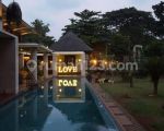 thumbnail-rumah-bagus-furnished-di-jalan-bukit-golf-vii-tangerang-12