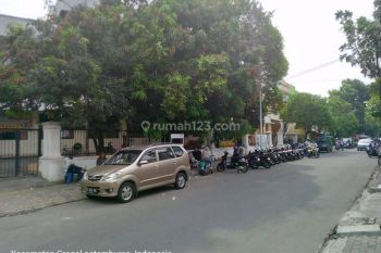 Dijual tanah 4000 Meter, daerah puri/kembangan, lokasi bagus , SHM.