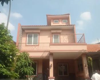 Dijual Cepat Rumah Lelang Rumah Bagus 3 Lantai