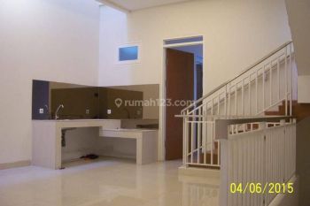 RUMAH MINIMALIS TENGAH KOTA SAYAP PASIR KALIKI