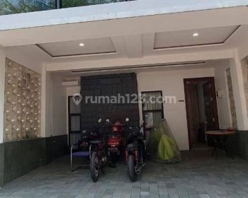 Rumah Semi Furnished SHM di Parigi , Tangerang Selatan